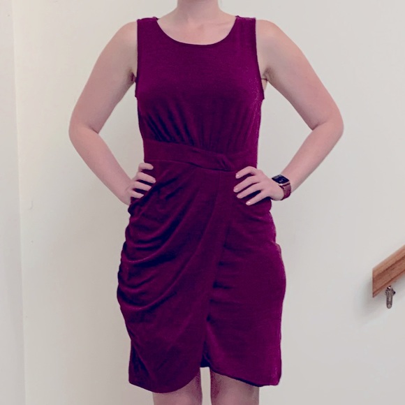 Jennifer Lopez Dresses & Skirts - Jennifer Lopez Side Faux Wrap Dress Size Medium